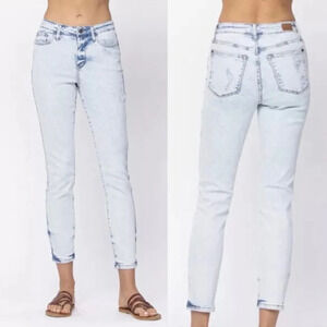Judy‎ Blue Slim Fit High Rise Ultra Light Acid Wash Jean